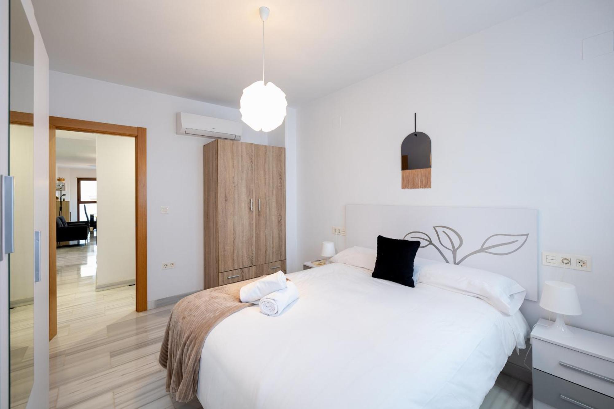 3 Bedroom Elegant & Cozy City Centre グラナダ エクステリア 写真
